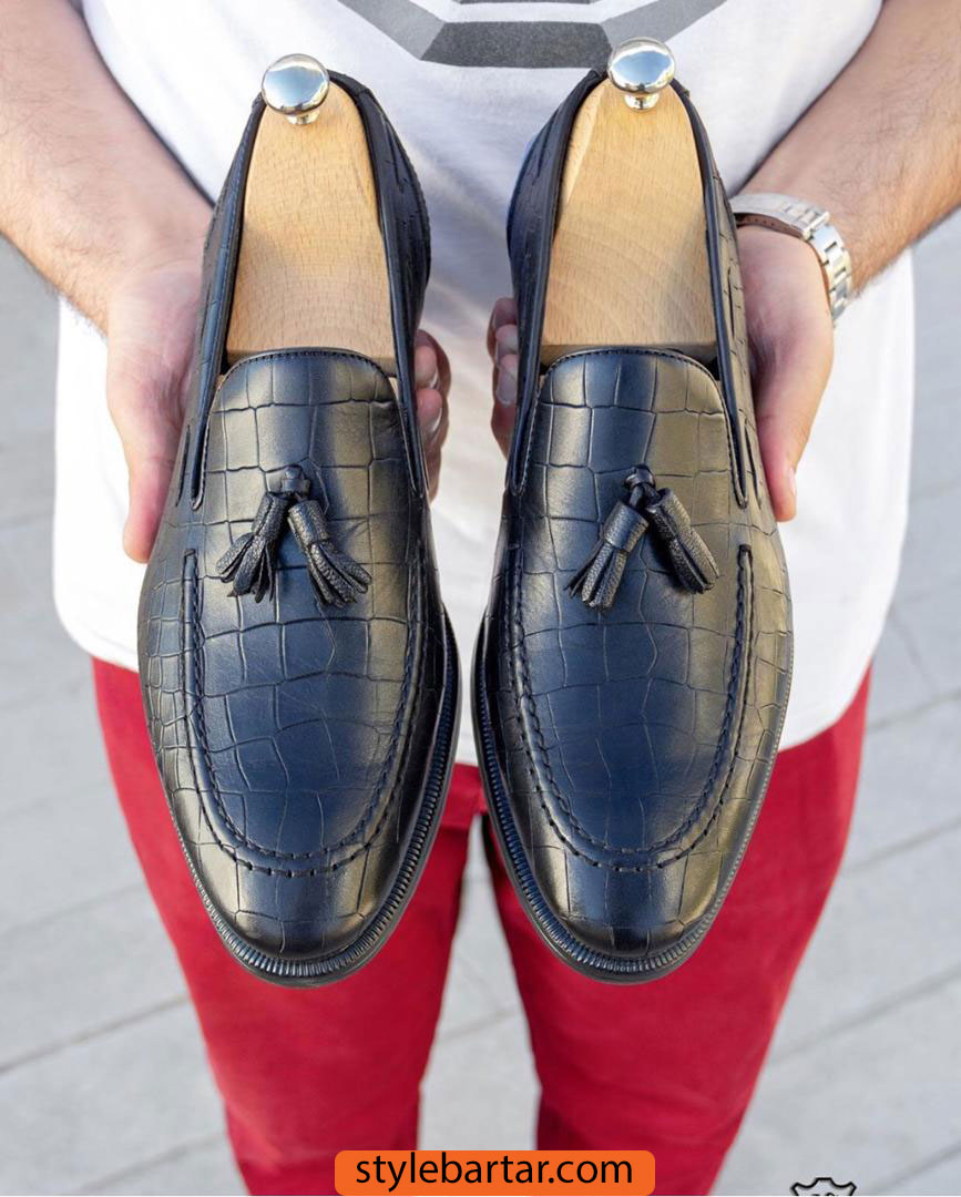 نمونه ای از کفش های جی سی کلاسیک